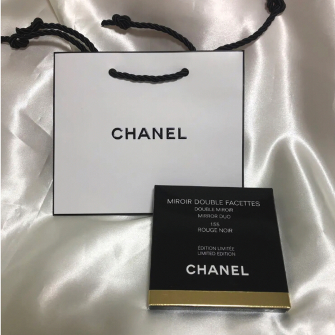 CHANEL(シャネル)のCHANEL ミロワール ドゥーブル ファセット コンパクトダブルミラー 155 レディースのファッション小物(ミラー)の商品写真