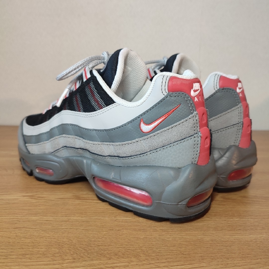 大人気 キムタク着用 完売 NIKE AIR MAX 95 ESSENTIAL