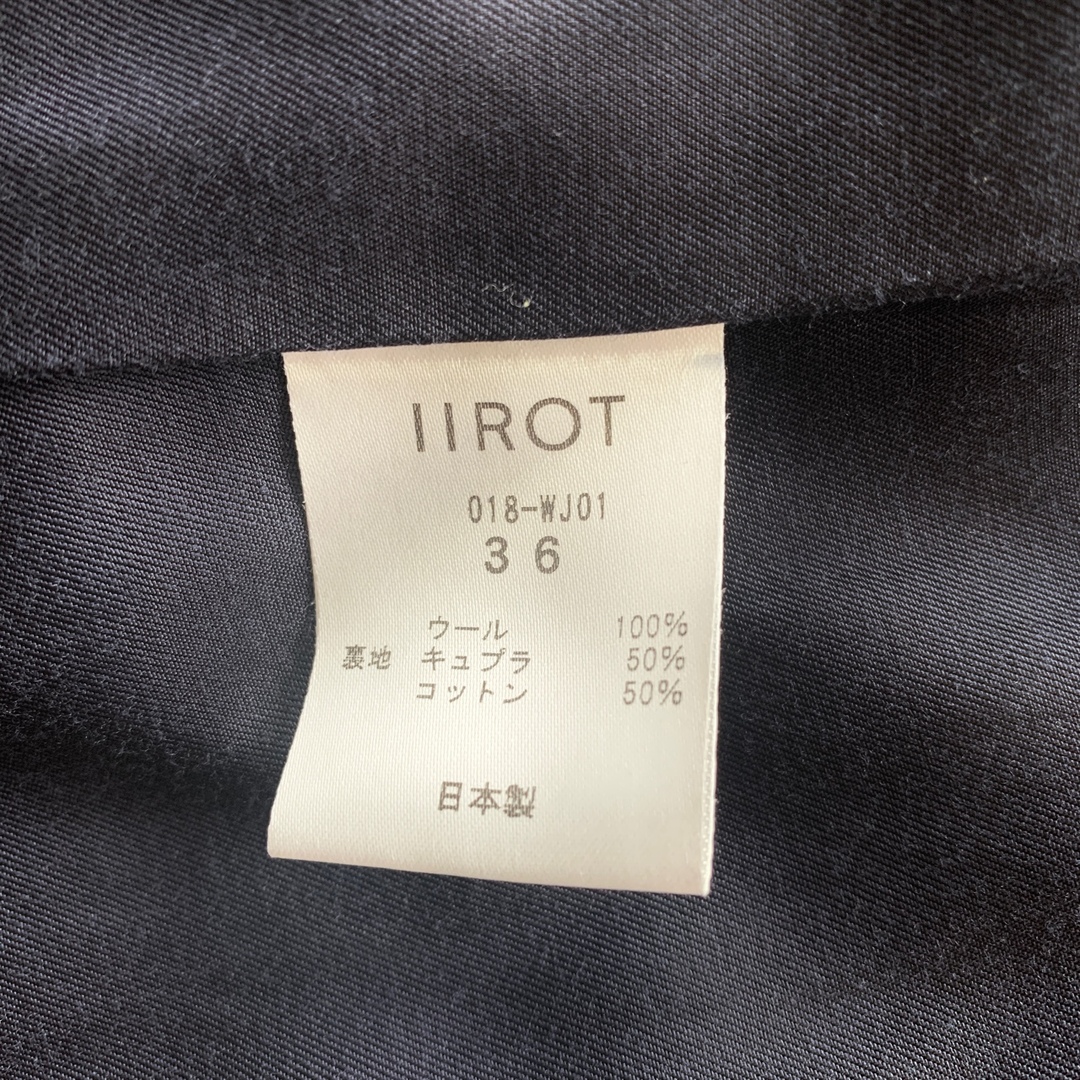 IIROT(イロット)のIIROT イロット ボタンレステーラードジャケット 36 SM ネイビー レディースのジャケット/アウター(テーラードジャケット)の商品写真