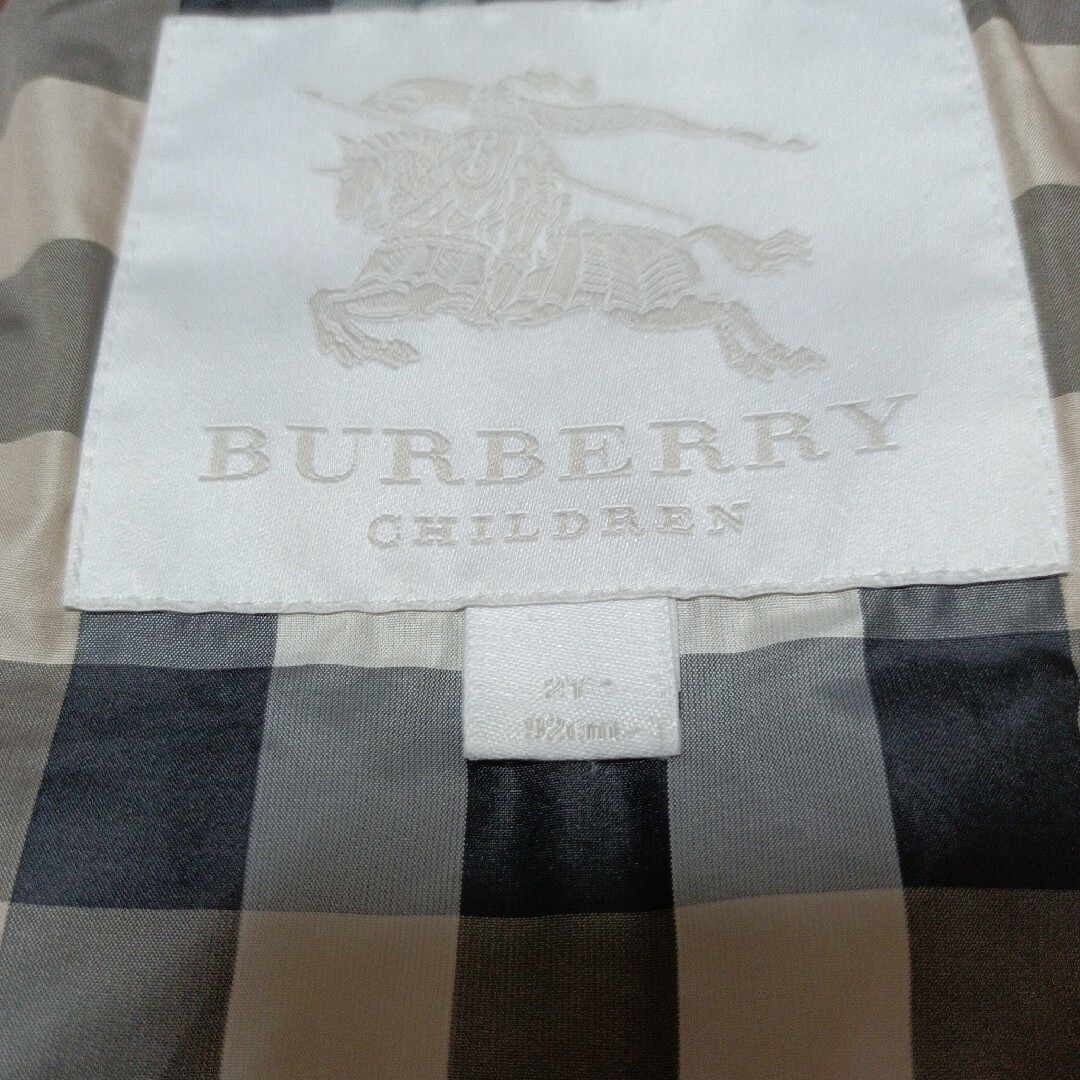 BURBERRY(バーバリー)のサイズ92cm　ジャンバー　ジャンパー　アウター　上着　長袖 キッズ/ベビー/マタニティのキッズ服男の子用(90cm~)(コート)の商品写真