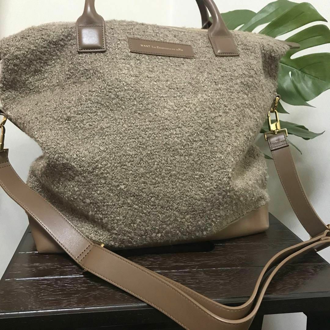 WANT LES ESSENTIELS  レザーショルダーBAG