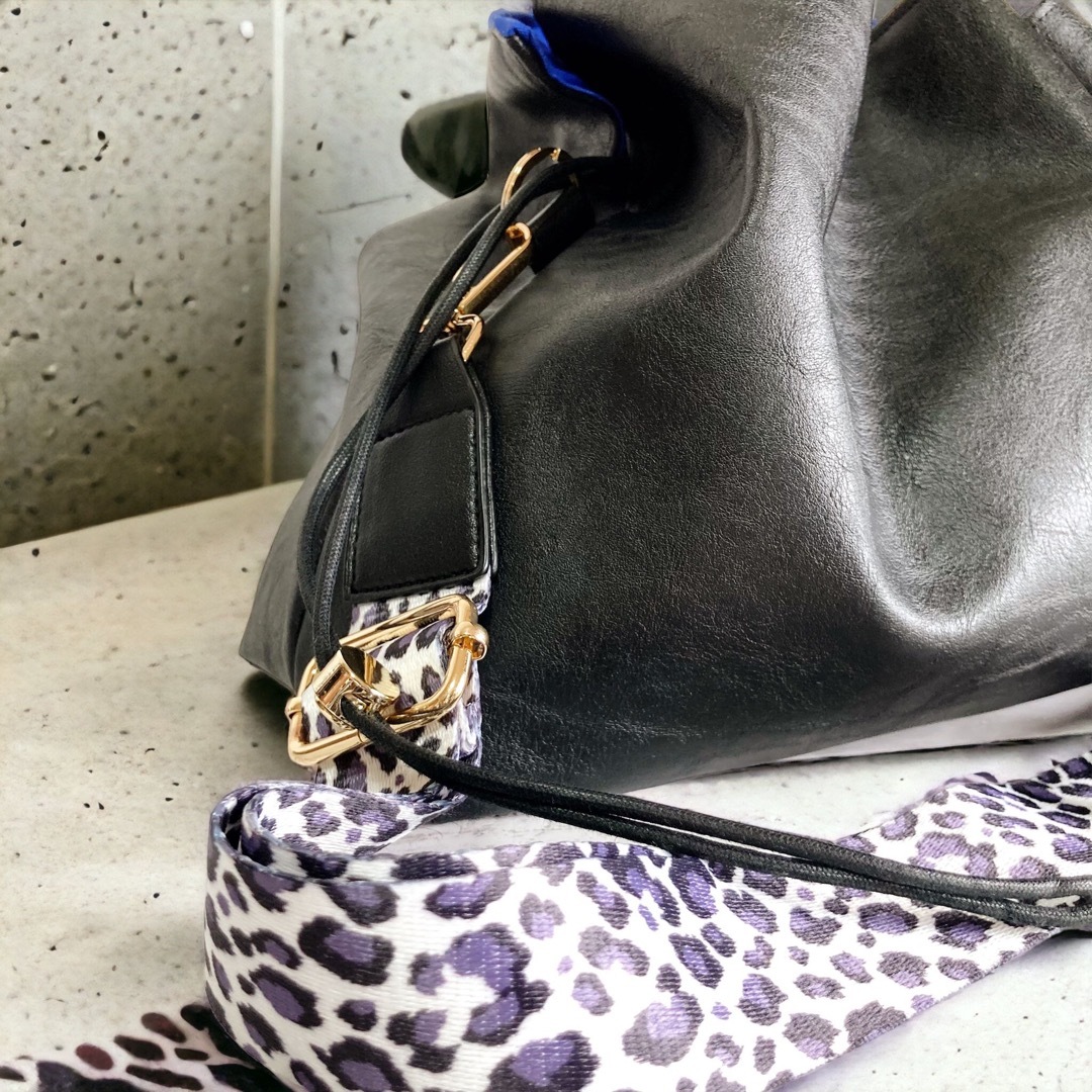 ゆるっとDrawstring Bag／black × black-