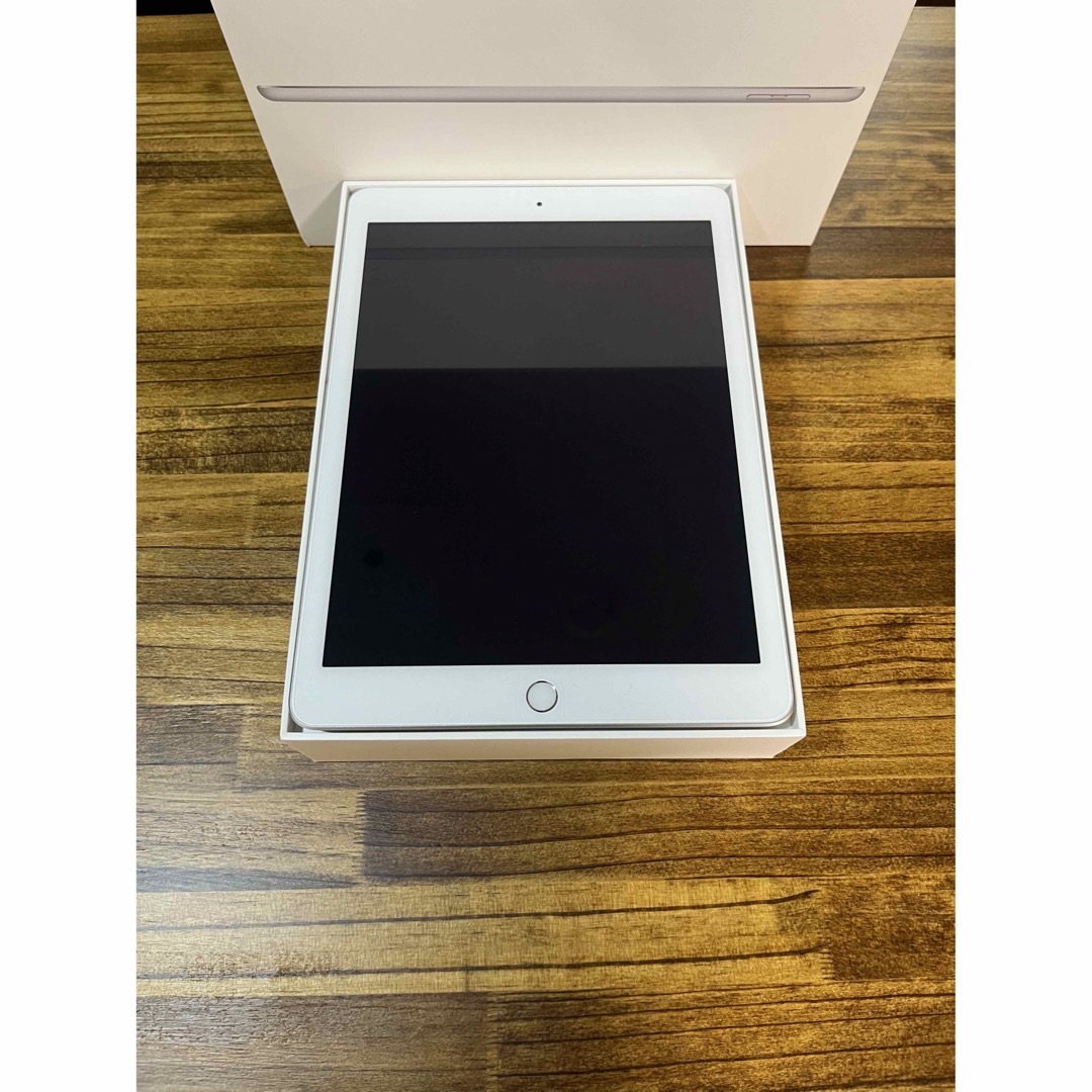 iPad 第6世代 Wi-Fi&Cellular 128GB 美品セット