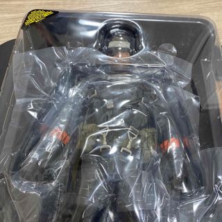 ホットトイズ メタルギアソリッド スネーク 1/6フィギュア rah