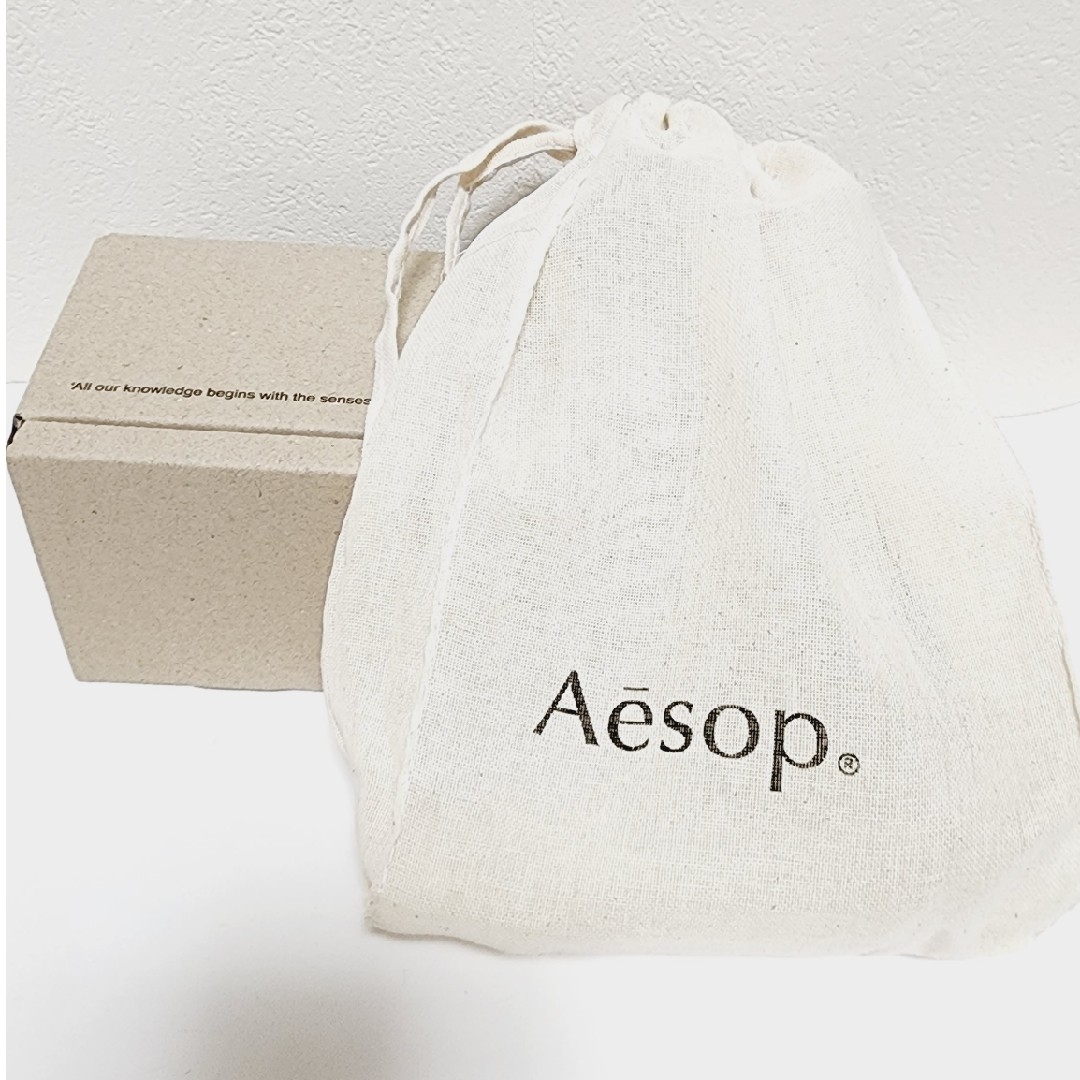 Aesop(イソップ)の新品未開封　Aesop　ポストプードロップス　100ml　ギフト箱　巾着　セット コスメ/美容のリラクゼーション(アロマポット/アロマランプ/芳香器)の商品写真