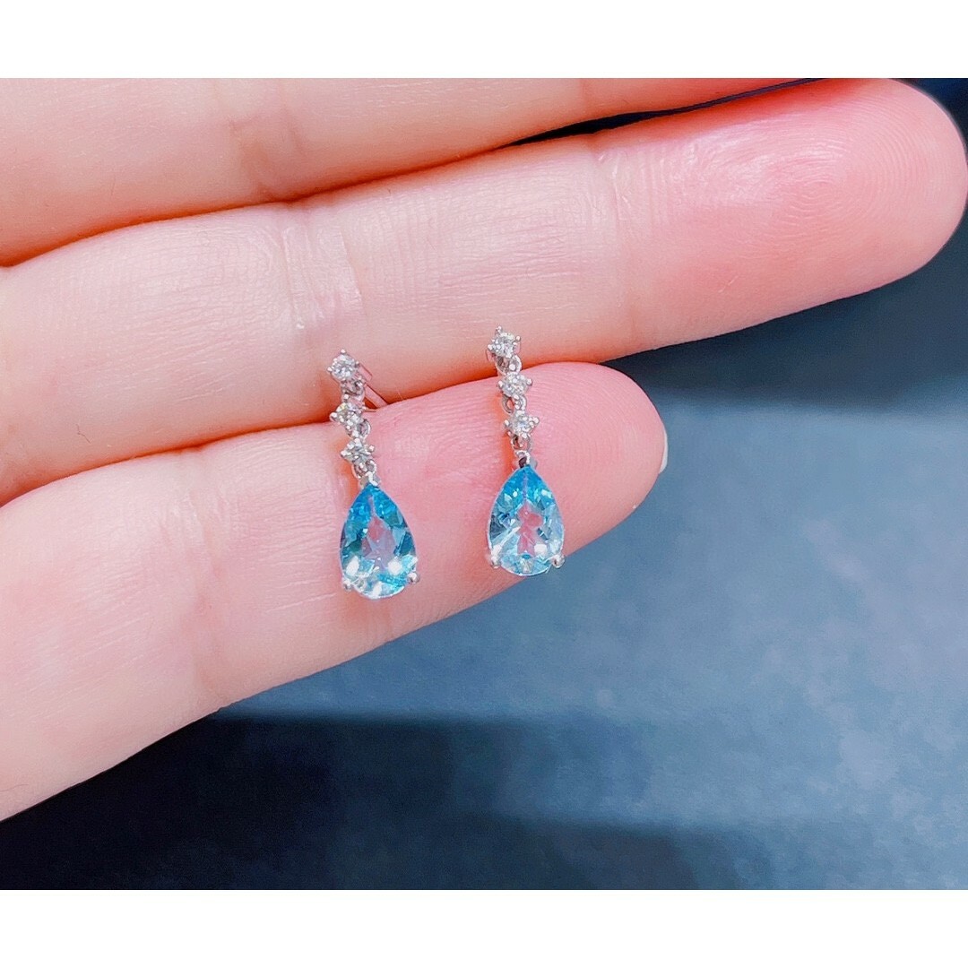 天然ダイヤモンド付きピアスk18 (▽ 天然ダイヤモンド付き 天然ダイヤモンド付きピアスk18 (▽ 天然ダイヤモンド付き