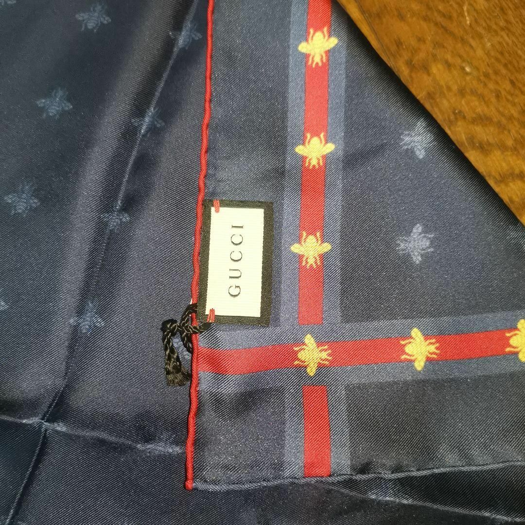 Gucci - 新品未使用 グッチ ミニスカーフ シルク シェリー オールド 蜂