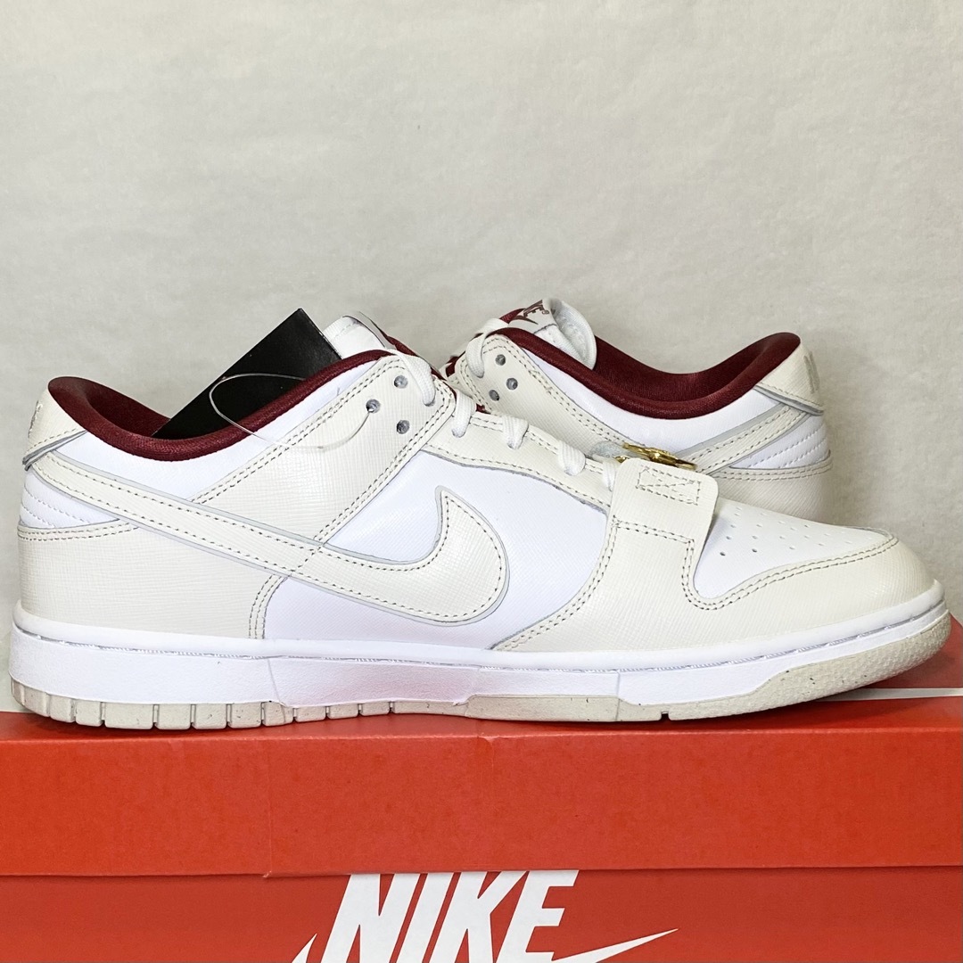 NIKE(ナイキ)の新品未使用NIKE DUNK LOW JUST DO ITナイキ ダンク ロー メンズの靴/シューズ(スニーカー)の商品写真