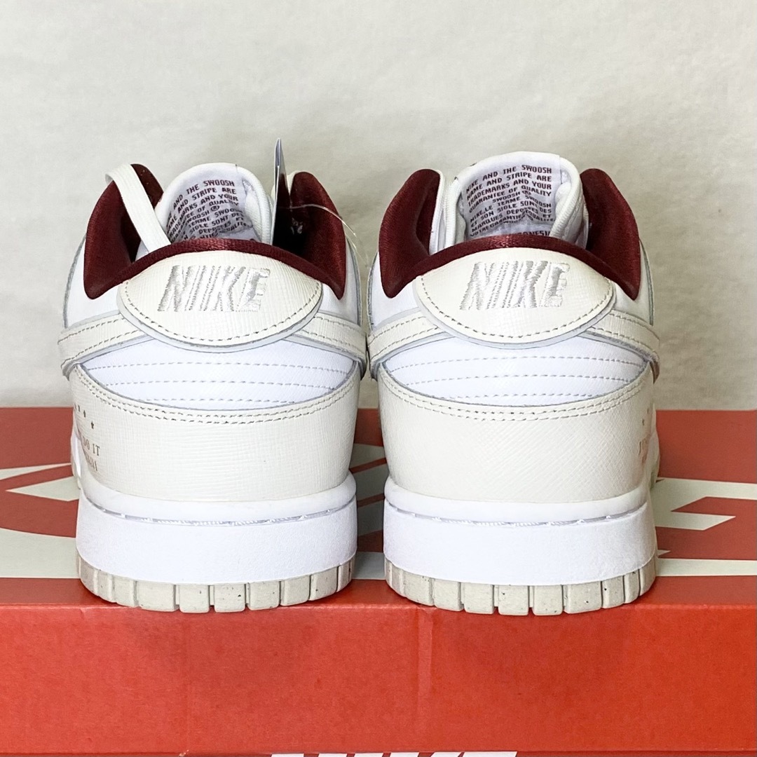 NIKE(ナイキ)の新品未使用NIKE DUNK LOW JUST DO ITナイキ ダンク ロー メンズの靴/シューズ(スニーカー)の商品写真