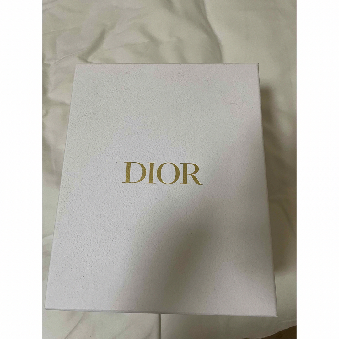 DIOR箱