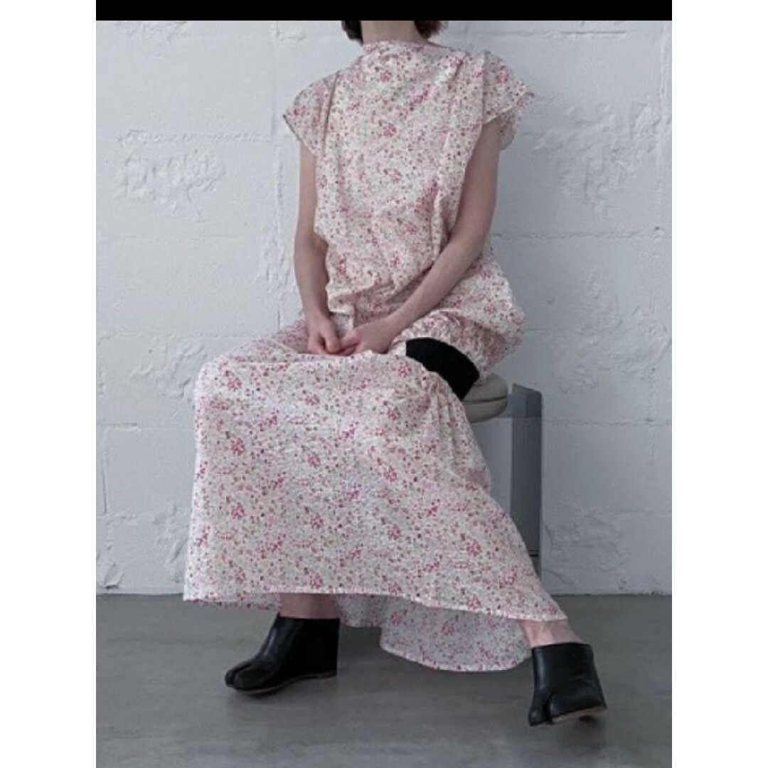 ARTS&SCIENCE(アーツアンドサイエンス)のodami flower dress オカイユ 花柄 ワンピース レディースのワンピース(ロングワンピース/マキシワンピース)の商品写真