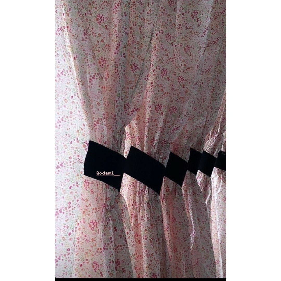 odami flower dress オカイユ 花柄 ワンピース