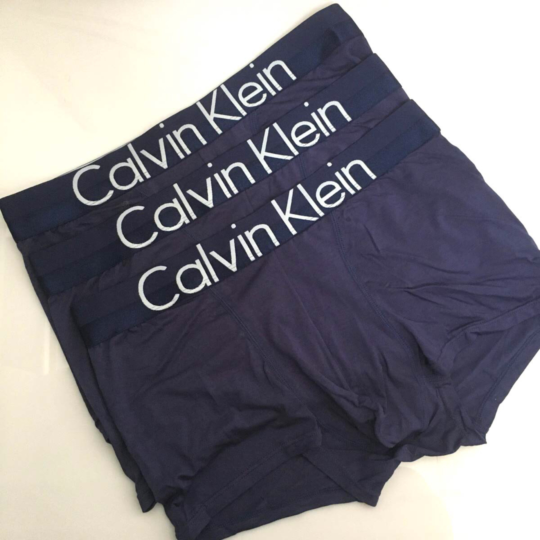 Calvin Klein(カルバンクライン)のカルバンクライン メンズ　ボクサーパンツ　ネイビー　S メンズのアンダーウェア(ボクサーパンツ)の商品写真