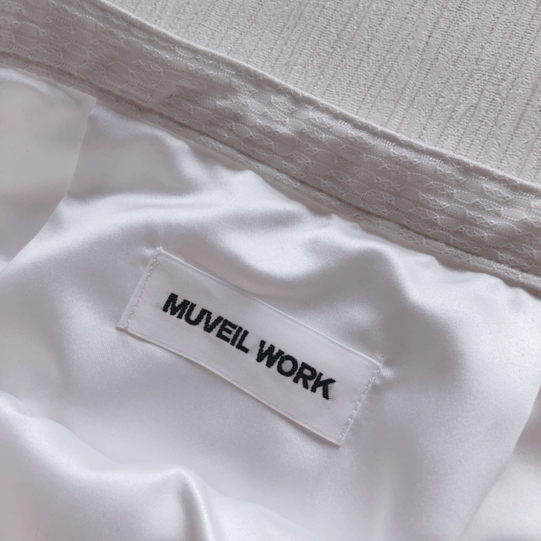 MUVEIL WORK(ミュベールワーク)のミュベールワーク　オーガンジープリーツスカート レディースのスカート(ひざ丈スカート)の商品写真