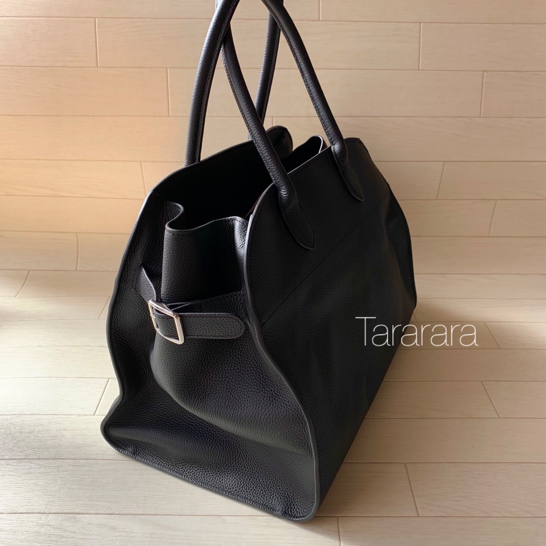 ● leather largeトートbag●本革 レディースのバッグ(トートバッグ)の商品写真