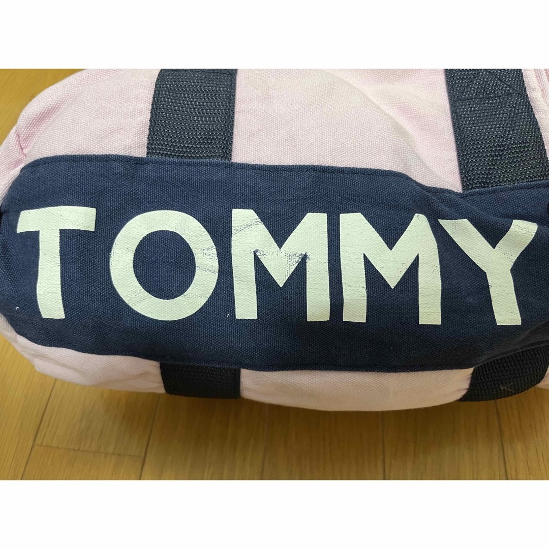 TOMMY HILFIGER(トミーヒルフィガー)のボストンバッグ  TOMMY HILFIGER   ドラムバッグ レディースのバッグ(ボストンバッグ)の商品写真