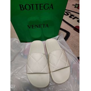 美品☆廃盤 BOTTEGA BENETA BVカーブサンダル タピオカ 35.5