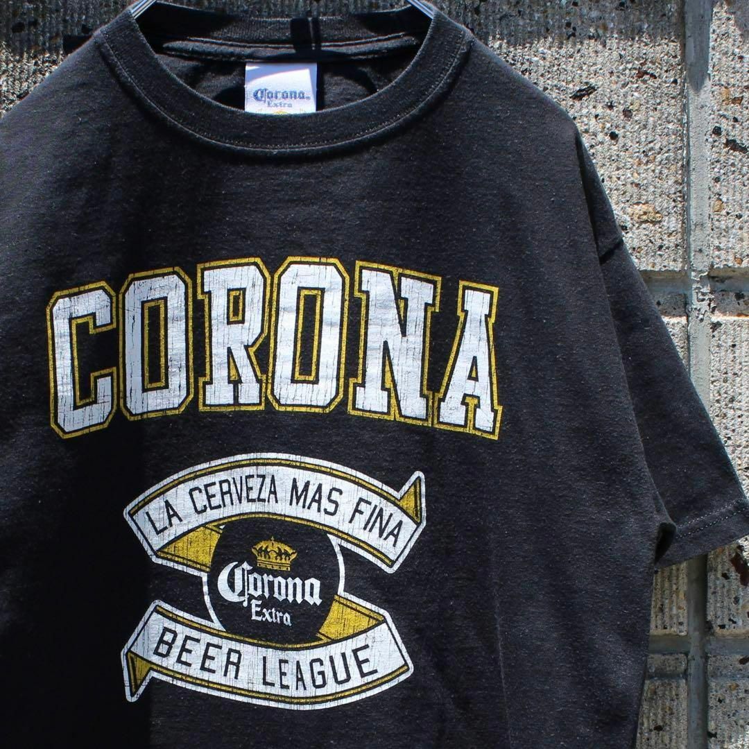 コロナ(コロナ)のCorona Extra BEER ラベルロゴ オフィシャル 古着 Tシャツ メンズのトップス(Tシャツ/カットソー(半袖/袖なし))の商品写真