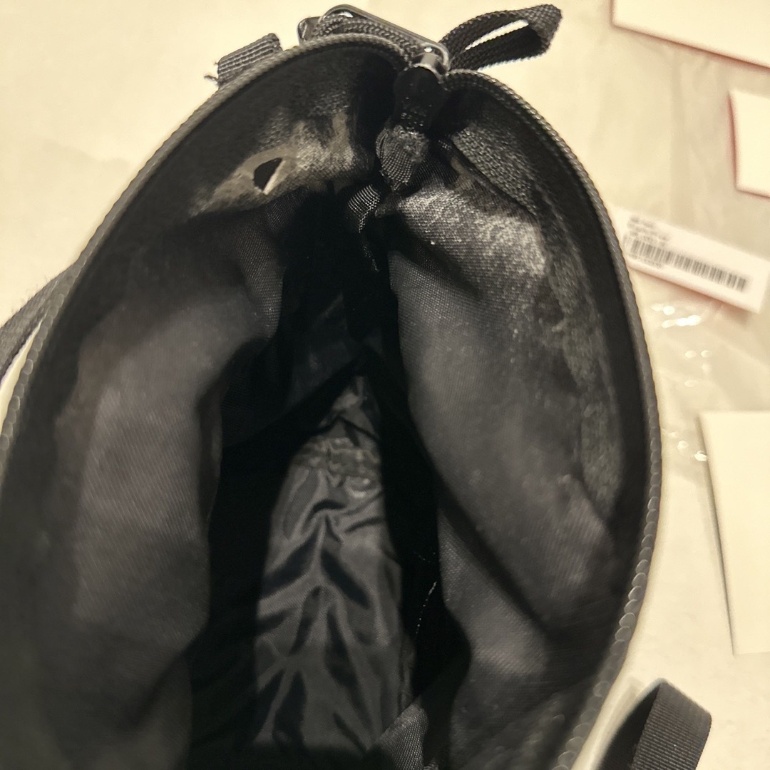 Supreme(シュプリーム)のsupreme Neck Pouch バッグ　CORDURA(コーデュラ) メンズのバッグ(ショルダーバッグ)の商品写真