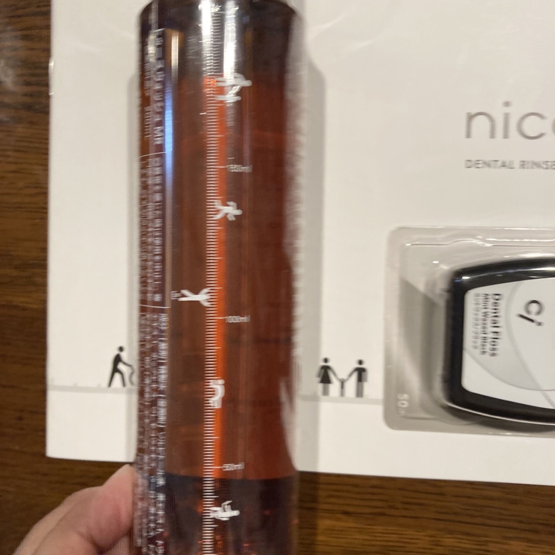 ニコニン　nico-nin トゥースウォッシュ　200ml+デンタルフロス コスメ/美容のオーラルケア(口臭防止/エチケット用品)の商品写真