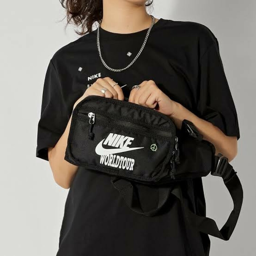 NIKE(ナイキ)のNIKE ナイキ ヒップバッグ ウエストポーチ ボディーバッグ ブラック 黒 メンズのバッグ(ウエストポーチ)の商品写真