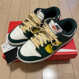 ナイキ(NIKE)のNike WMNS Dunk Low SE "Noble Green"(スニーカー)