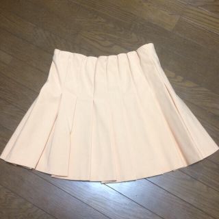 ザラ(ZARA)のZARA タック スカート Lサイズ 美品(ミニスカート)