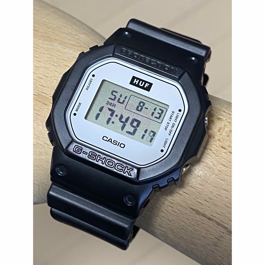 G-SHOCK(ジーショック)のHUF/コラボ/G-SHOCK/別注/ハフ/DW-5600/限定/スピード/箱付 メンズの時計(腕時計(デジタル))の商品写真