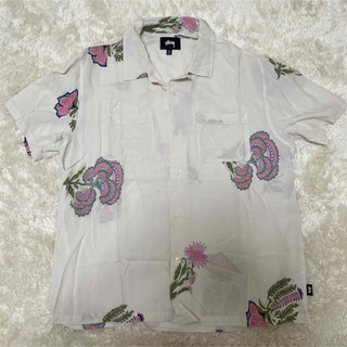 ステューシー(STUSSY)のStussy Hana Printed Shirt White Mサイズ(シャツ)