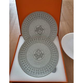 エルメス(Hermes)の新品エルメス　モザイク 〈プラチナ〉 デザートプレート(食器)