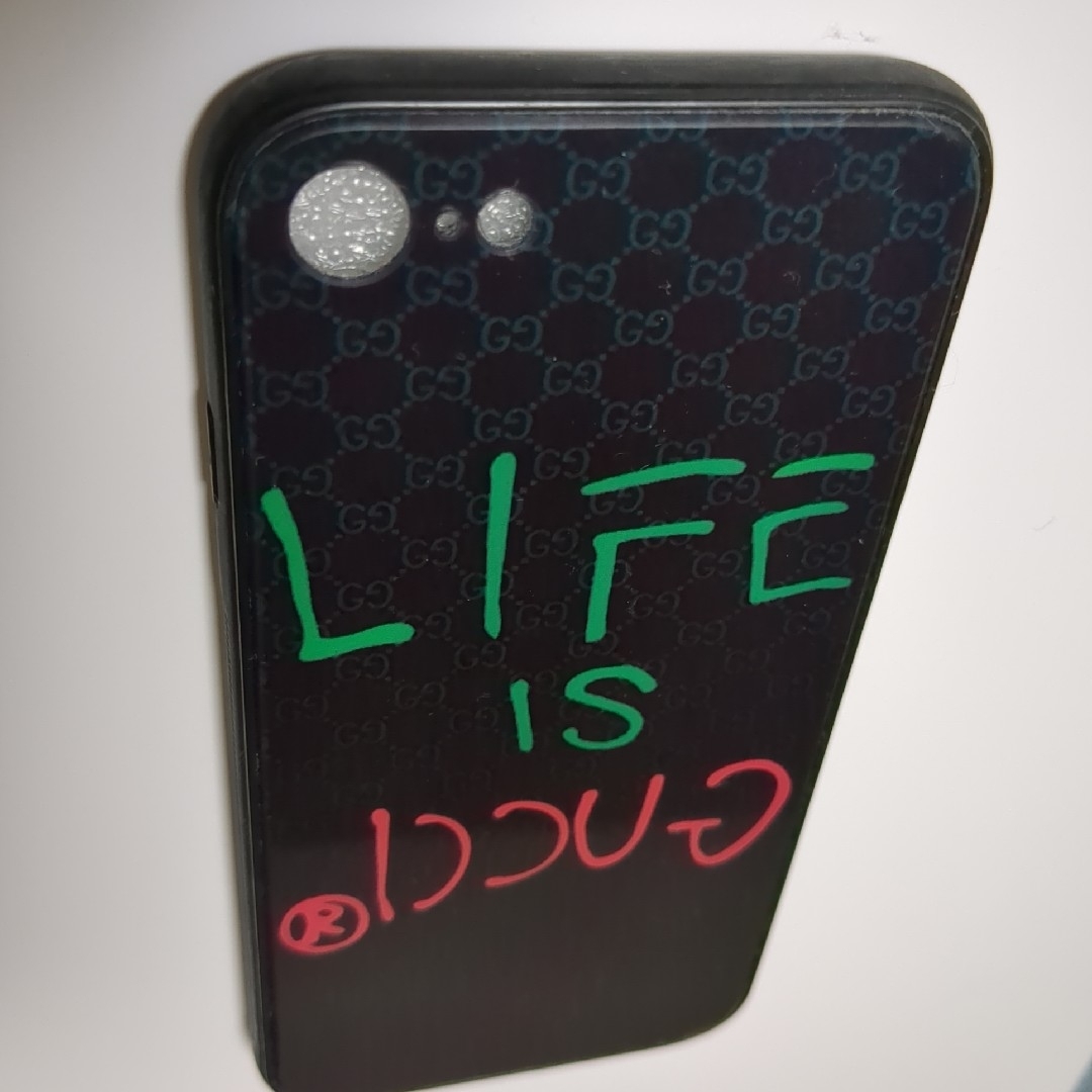 iPhone(アイフォーン)のLIFE IS GUCCI iPhoneSEスマホケース　値下げ スマホ/家電/カメラのスマホアクセサリー(モバイルケース/カバー)の商品写真