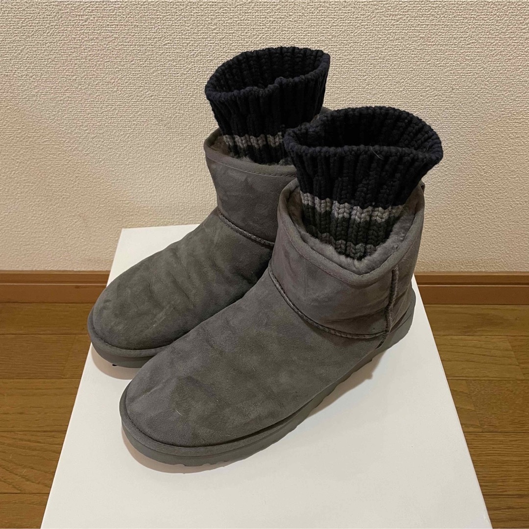 UGG W CLASSIC MINI FLUFF 新品未着用