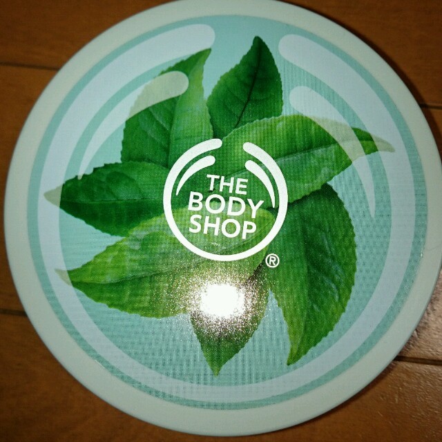 THE BODY SHOP(ザボディショップ)の新品おまけつき‼  ボディショップボディバター コスメ/美容のボディケア(ボディクリーム)の商品写真