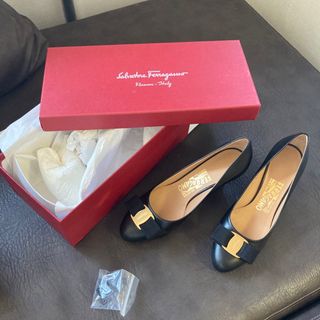 サルヴァトーレフェラガモの通販 30,000点以上 | Salvatore Ferragamo