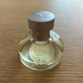 バーバリー(BURBERRY)のウィークエンド フォー　ウィメン　オードパルファム　30ml(香水(女性用))