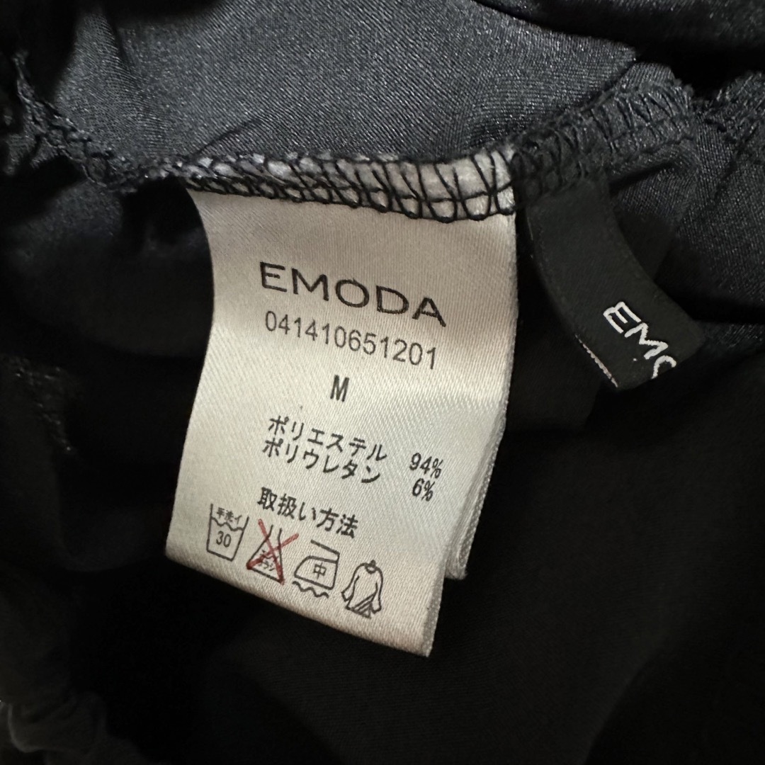 EMODA(エモダ)のEMODA トップス レディースのトップス(カットソー(半袖/袖なし))の商品写真