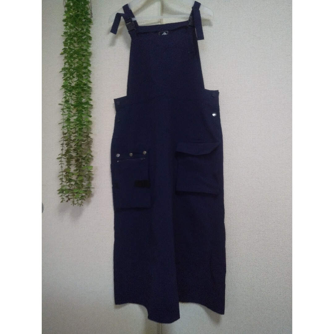 WORKMAN(ワークマン)のFieldCore　ジャンバースカート レディースのスカート(ロングスカート)の商品写真