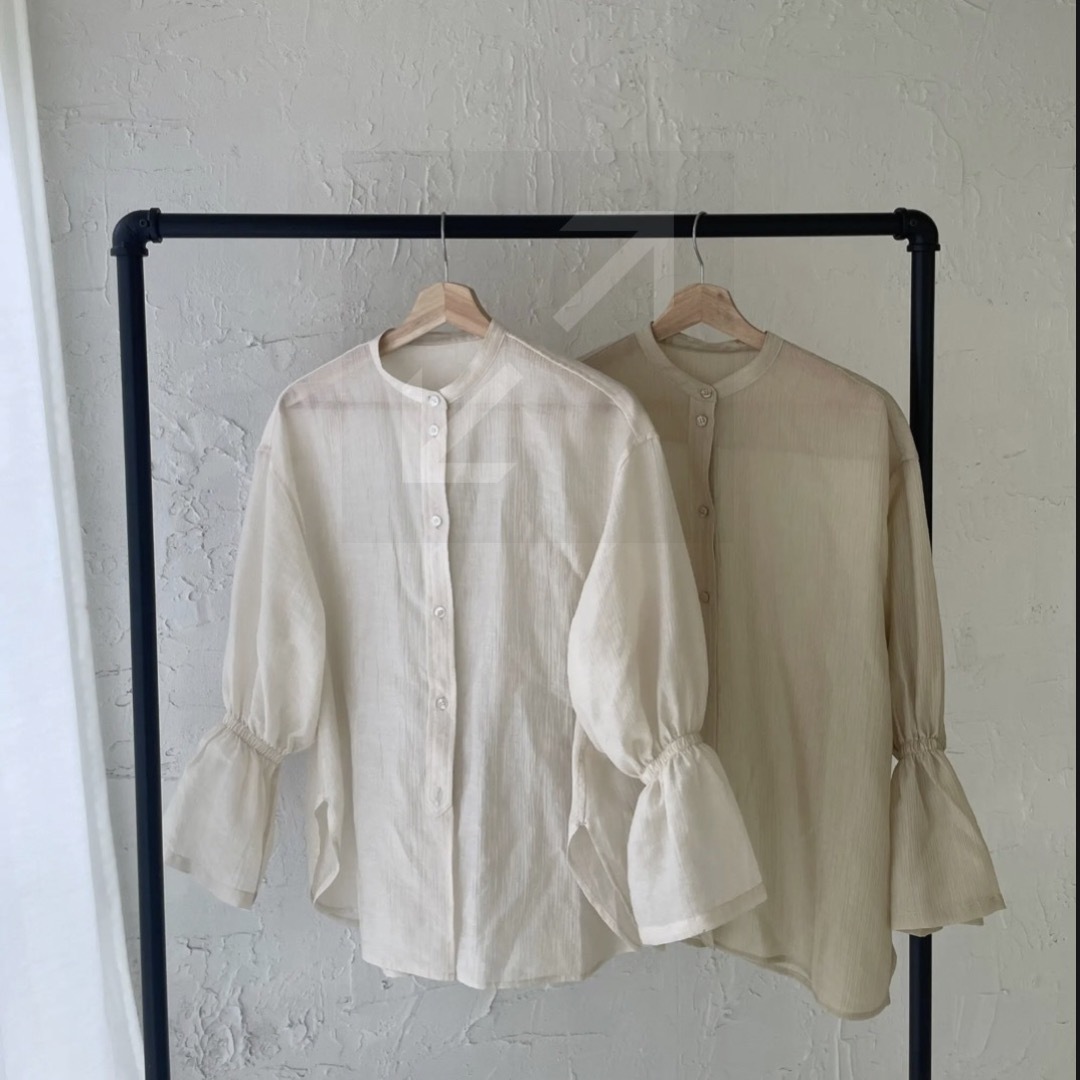 （erme）Volume sleeve sheer shirt レディースのトップス(シャツ/ブラウス(長袖/七分))の商品写真