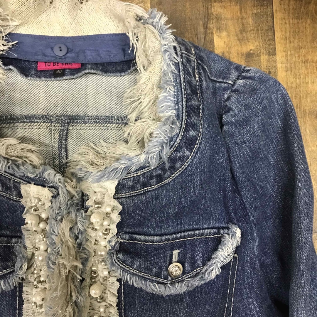 トゥービーシック TO BE CHIC ノーカラーデニムジャケット パール