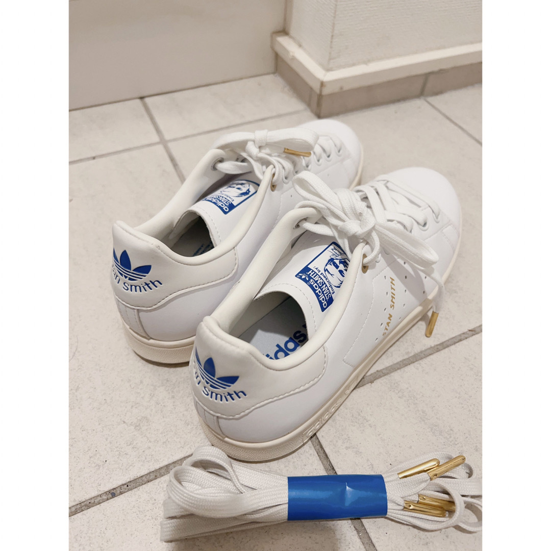 STANSMITH（adidas）(スタンスミス)のアディダス スタンスミス ビリーズ リッチブルー スニーカー  adidas レディースの靴/シューズ(スニーカー)の商品写真