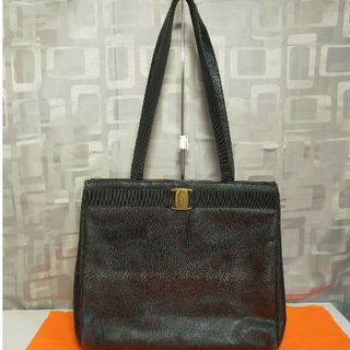 サルヴァトーレフェラガモの通販 30,000点以上 | Salvatore Ferragamo