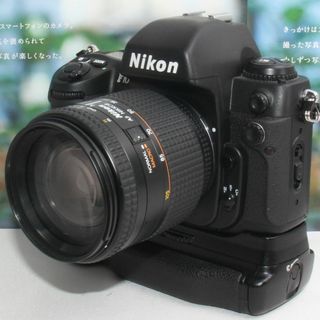 ✨人気を総取りした幻の名機✨❤️高性能フィルムカメラ❤️Nikon F100