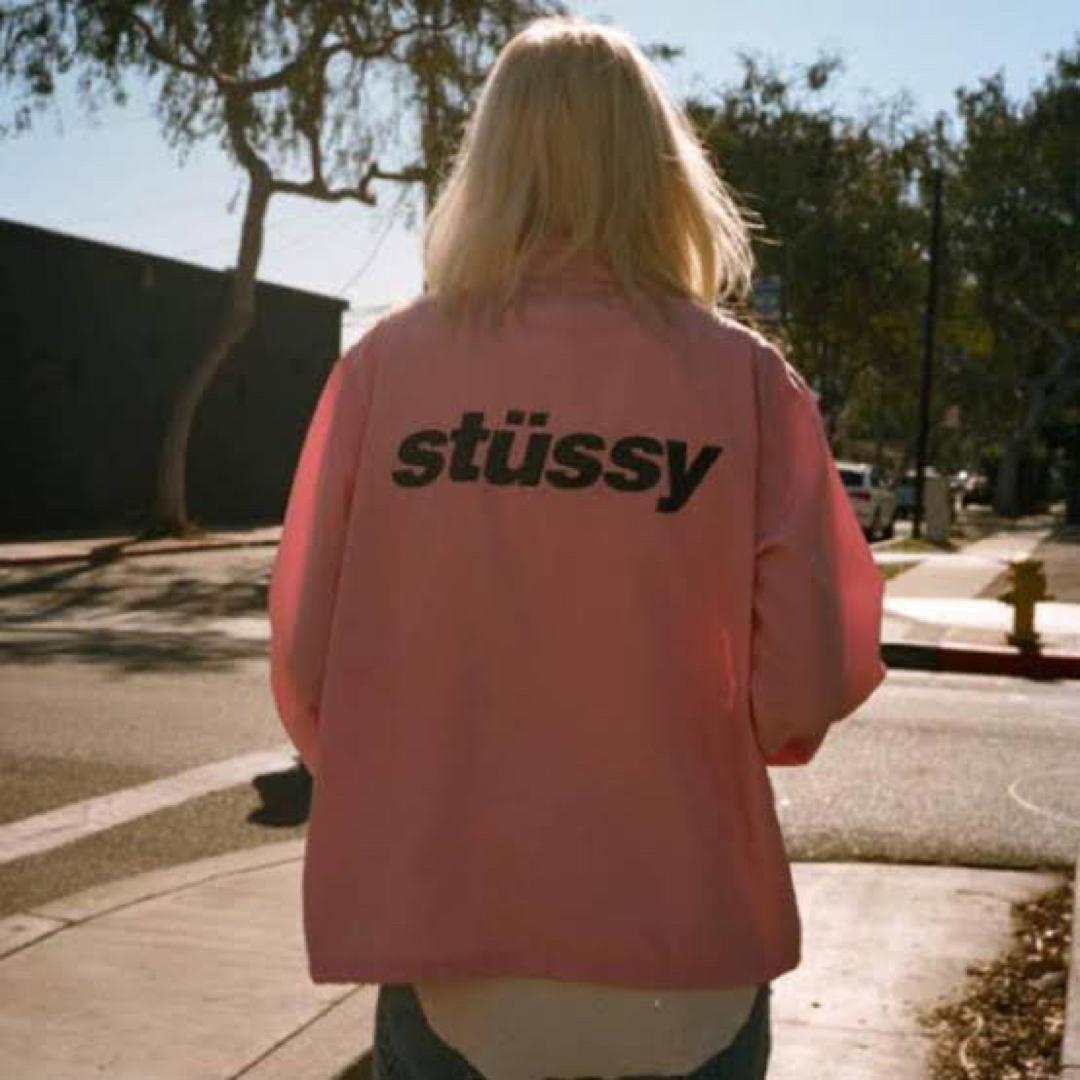 STUSSY(ステューシー)のstussy コーチジャケット　タグ付き レディースのジャケット/アウター(ナイロンジャケット)の商品写真