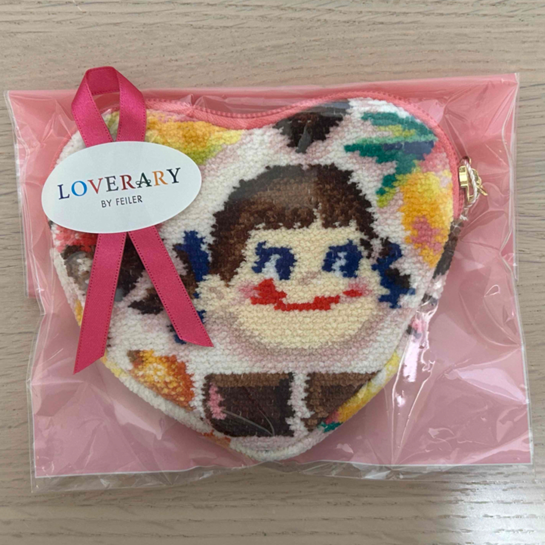 【新品未使用】LOVERARY BY FEILER ペコちゃん ハート型ポーチ