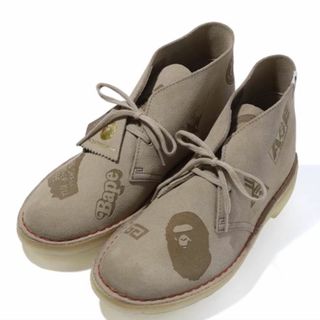 アベイシングエイプ(A BATHING APE)のBAPE X CLARKS コラボ ブーツ メンズ プリント US9 27cm(ブーツ)