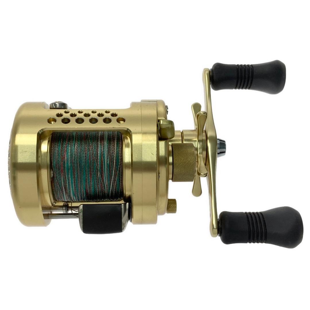 SHIMANO CALCUTTA 400F ベイトリール