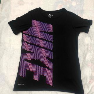 ナイキ(NIKE)のNIKE Tシャツ kids Mサイズ(Tシャツ/カットソー)