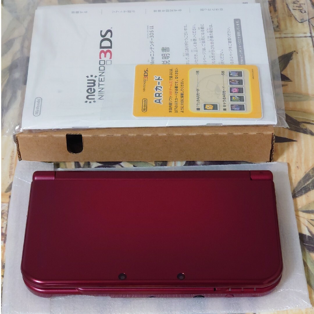 Newニンテンドー3DS LL メタリックレッド超美品 完品-