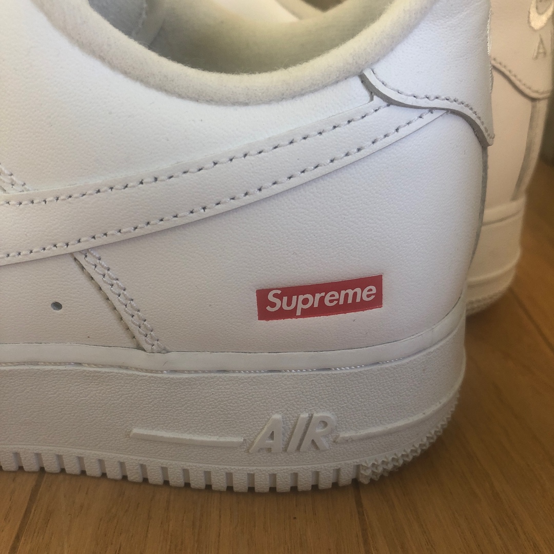 Nike air forse 1 supreme