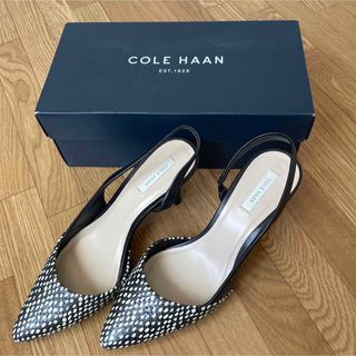 コールハーン(Cole Haan)のCOLE HAANストラップパンプス 23.5cm(ハイヒール/パンプス)